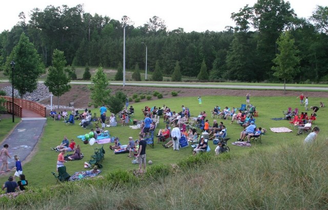 Farmhouse Jams on the lawn at Wendell Falls