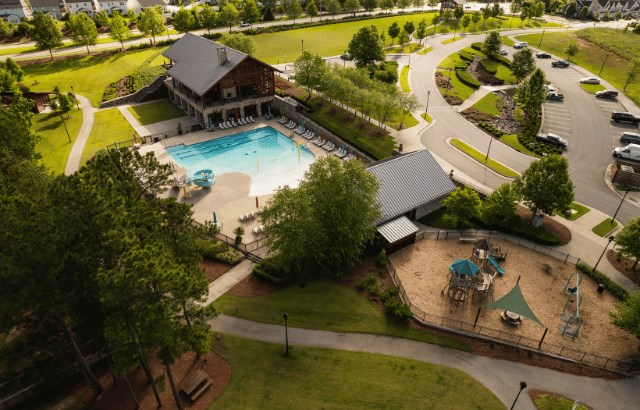 Farmhouse and pool